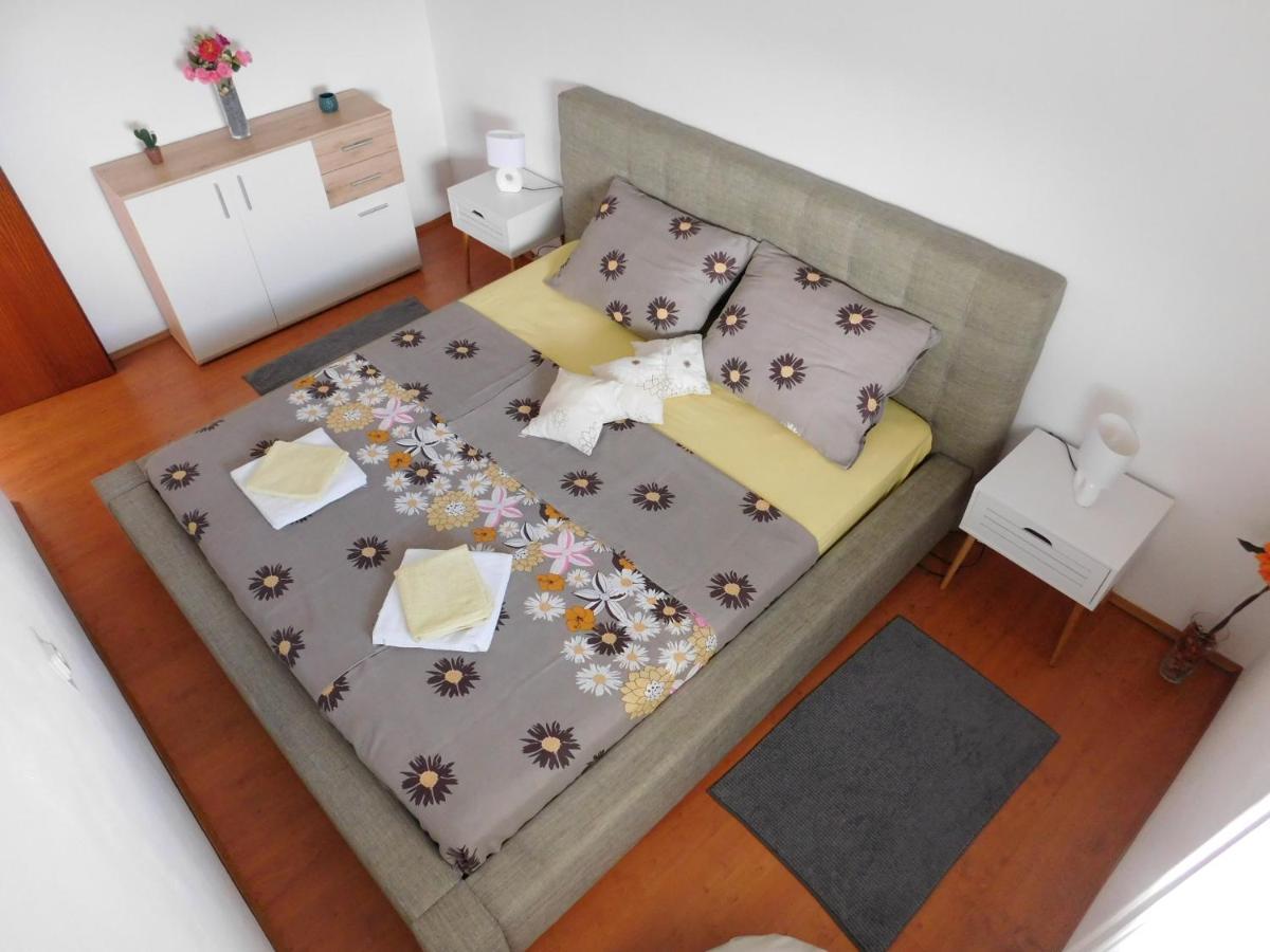 Apartmani Ruza Košljun Екстериор снимка
