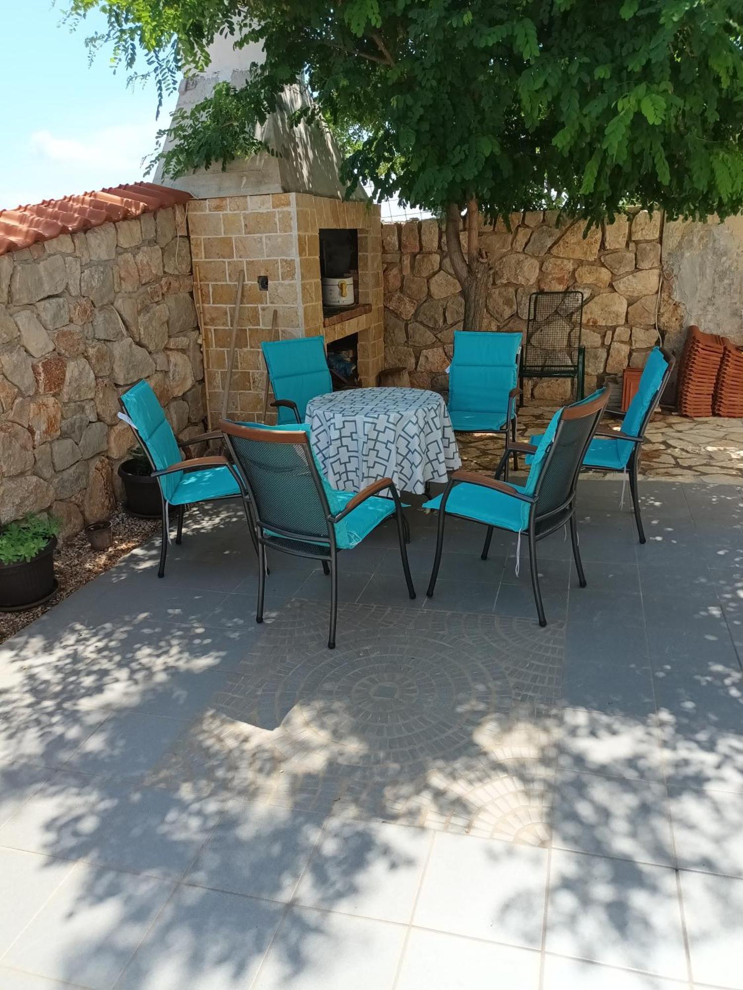 Apartmani Ruza Košljun Екстериор снимка